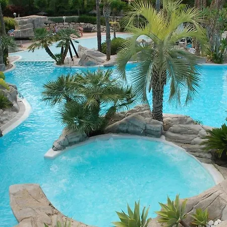 Henri Spacious 6p With Private Pool *